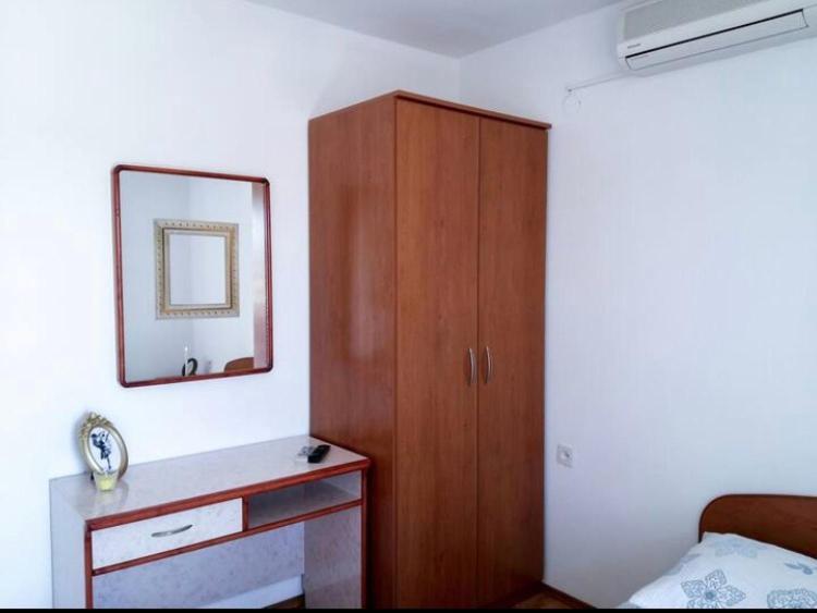 Apartmani Jovic Makarska Bagian luar foto