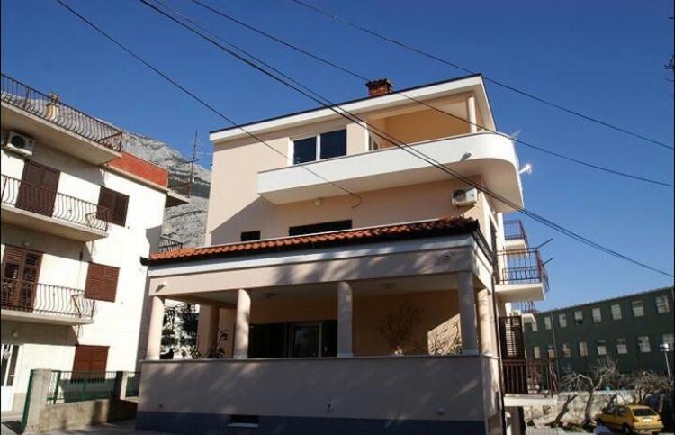 Apartmani Jovic Makarska Bagian luar foto