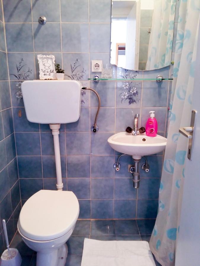 Apartmani Jovic Makarska Bagian luar foto