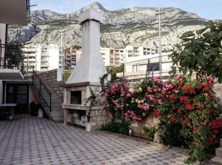 Apartmani Jovic Makarska Bagian luar foto